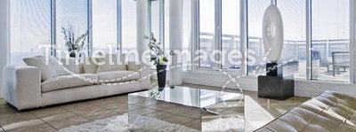 Massive living room with chunky white sofas