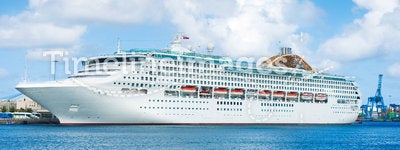 Cruise-ship