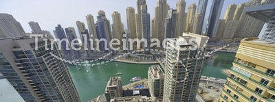 United Arab Emirates: Dubai skyline ; the marina