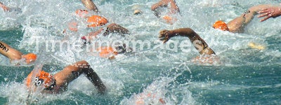 Swim racing at Triathlon