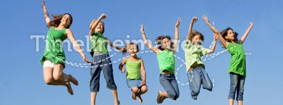 kids jumping