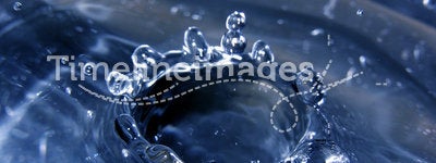 Water crown